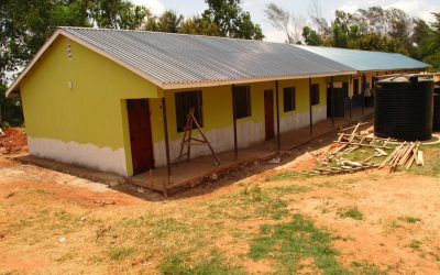 In Windeseile wachsen die Klassenräume für die Mamba Primary School