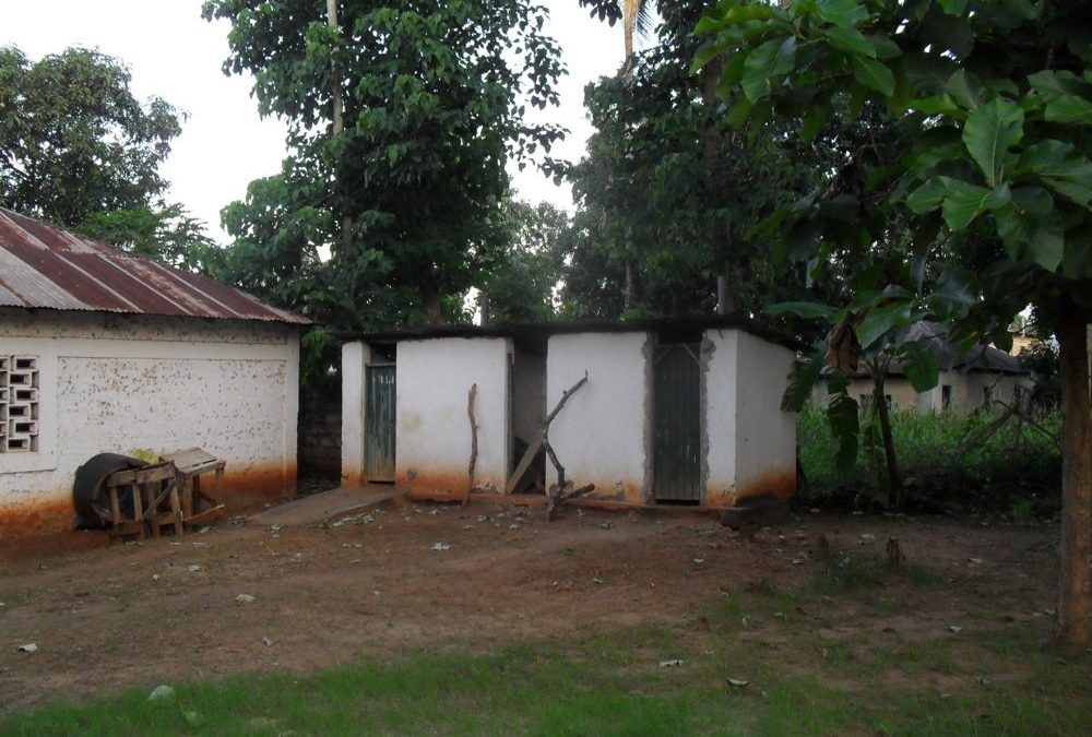 Gebäude auf dem Schulgelände der Mwakigwena-Schule