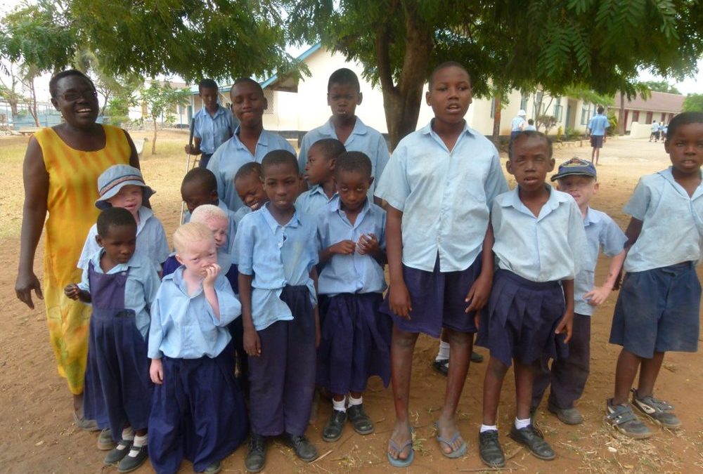 Kinder der Blinden- und Albino-Schule in Likoni